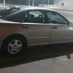 Mitsubishi Diamante 1996