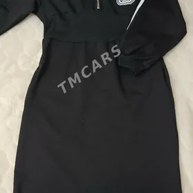 Продается спортивное платье