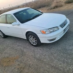 Toyota Camry 2000