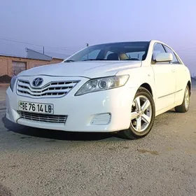 Toyota Camry 2010