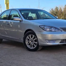 Toyota Camry 2005
