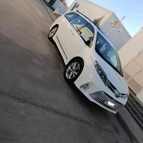 Toyota Sienna 2017
