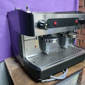 Комплект кофемашина и гриндер