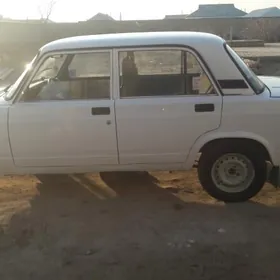 Lada 2107 2011