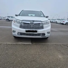 Toyota Highlander 2016