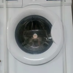 stiranya masynka. стиральная м