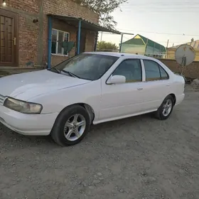 Nissan Sunny 1999