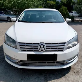 Volkswagen Passat 2011