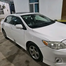 Toyota Corolla 2011