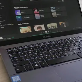 Asus PRO Ultrabook
