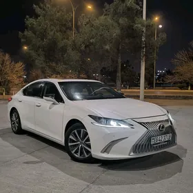 Lexus ES 350 2020