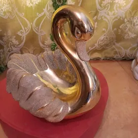 Лебедь ваза