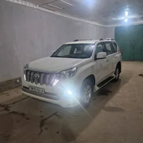 Toyota Land Cruiser Prado 2011