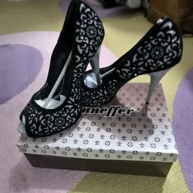 Tufly geyilmedik paket