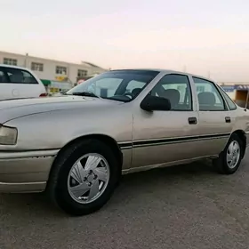Opel Vectra 1989