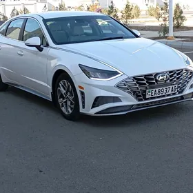 Hyundai Sonata 2022