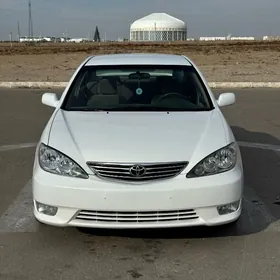 Toyota Camry 2004
