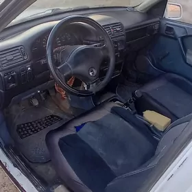 Opel Vectra 1990
