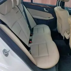 mercedes benz salon sidenya