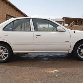 Nissan Sentra 1995