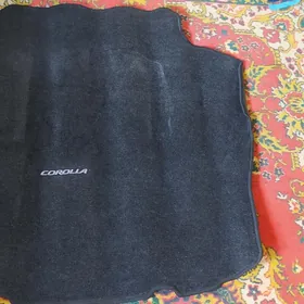 Оригинальный коврик королла 10