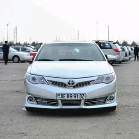 Toyota Camry 2013