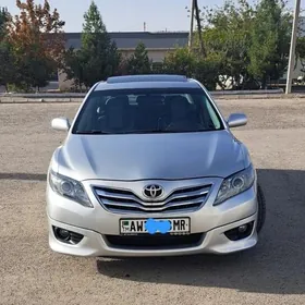 Toyota Camry 2010