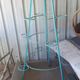 продам железную подставку