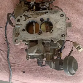 Karburator Mazda orginal