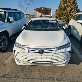 Toyota Avalon 2022