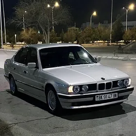 BMW E34 1989