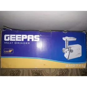 Продаю мясорубку