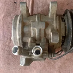 Kompressor orginal Mazda