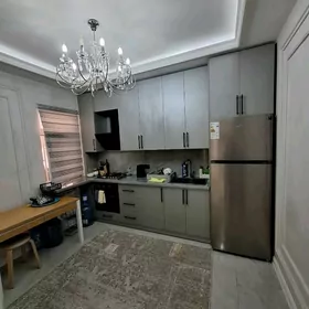 Mir7 1etaj 2kom satlyk jay