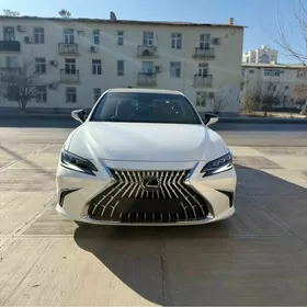Lexus ES 350 2023