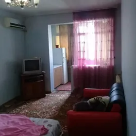 11мкр 1в2 4этаж 42м2