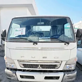 Mitsubishi Canter 2025