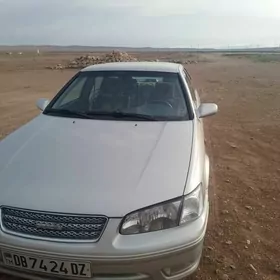 Toyota Camry 1999