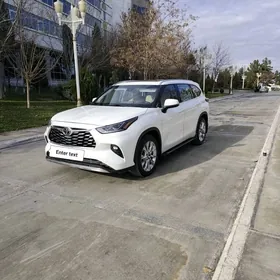 Toyota Highlander 2020