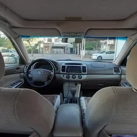 Toyota Camry 2005