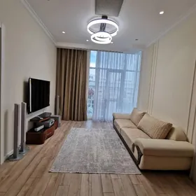 Олимпийский 3 комн. 2 эт.