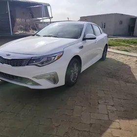 Kia Optima 2020