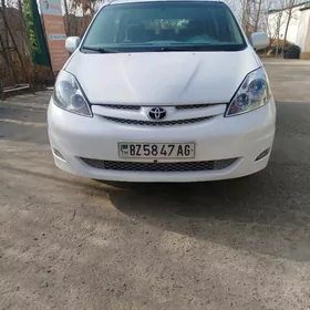 Toyota Sienna 2006