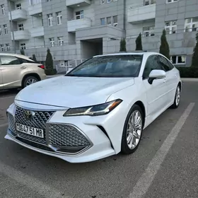 Toyota Avalon 2020