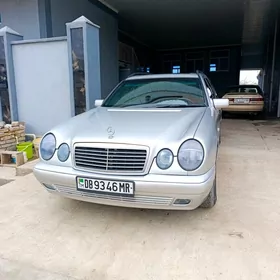 Mercedes-Benz E-Class 1999