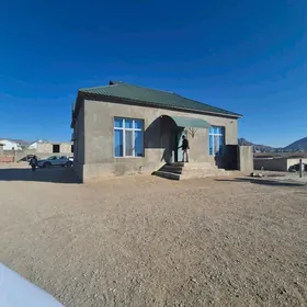 Nebitci 30 satlyk jaý