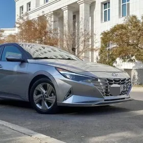 Hyundai Elantra 2021