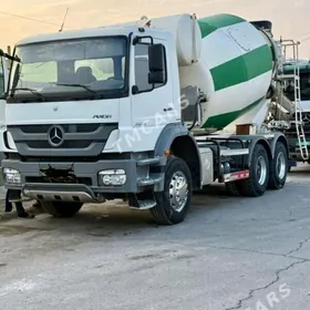 Mercedes-Benz ACTROS 3331 2013