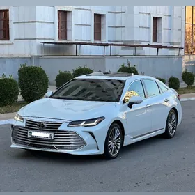 Toyota Avalon 2020