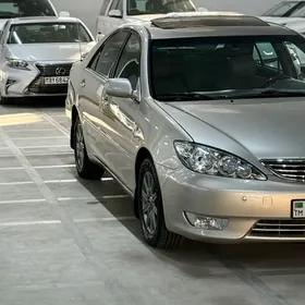 Toyota Camry 2005